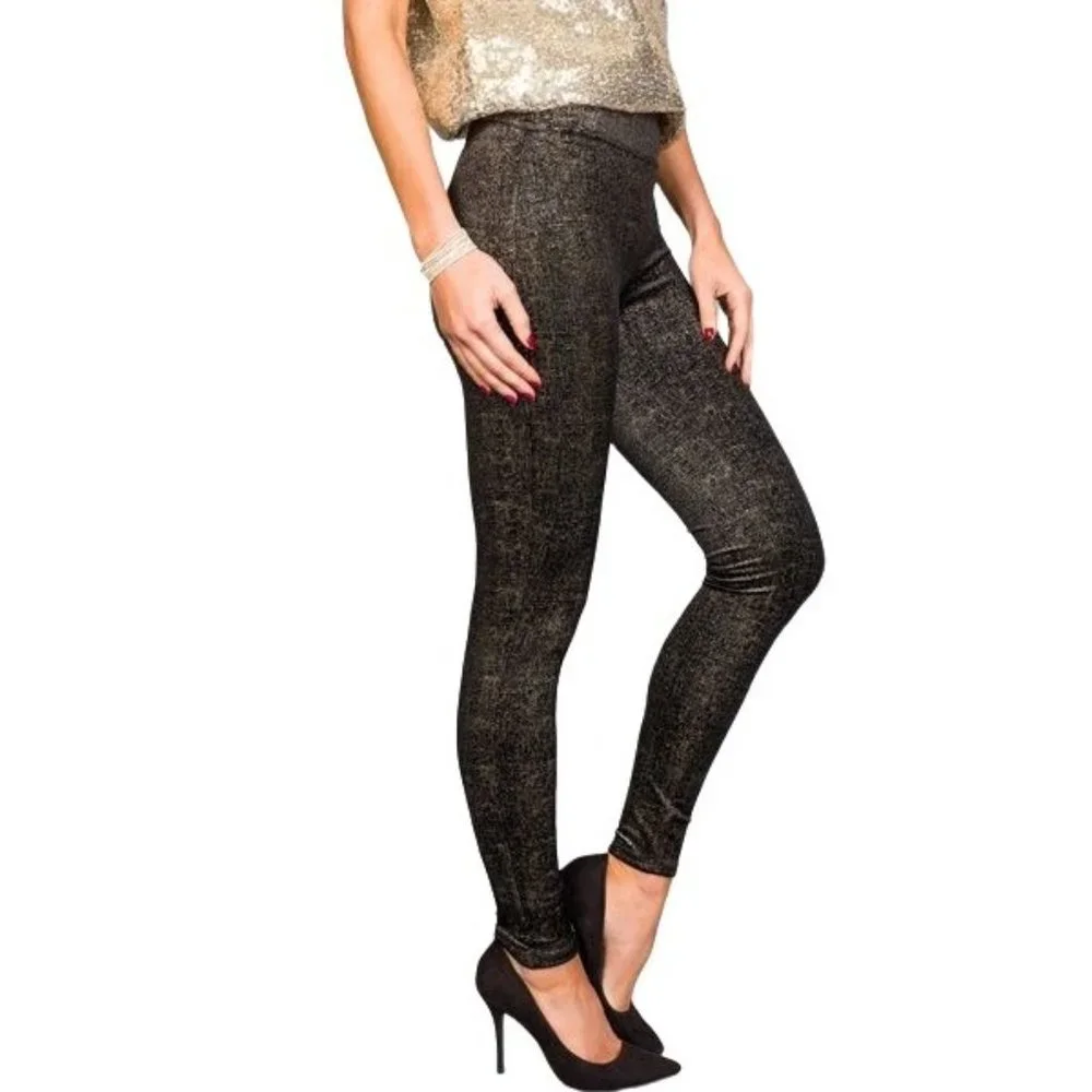 SPANX Velvet Shine Shimmer Leggings, Black & Gold.
In EUC. Worn once. - Picture 1 of 7
